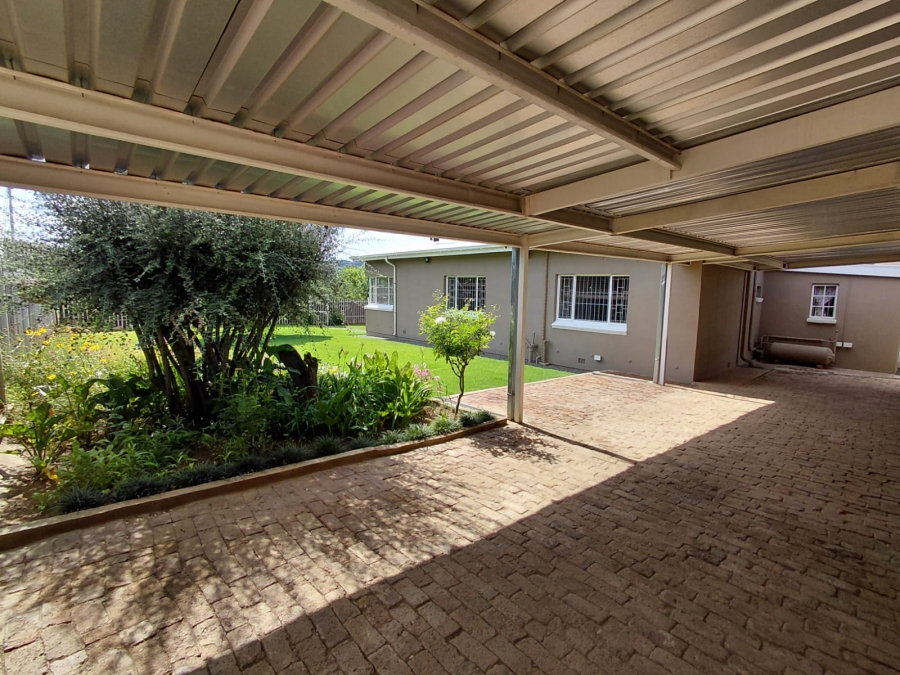3 Bedroom Property for Sale in Burgersdorp Eastern Cape